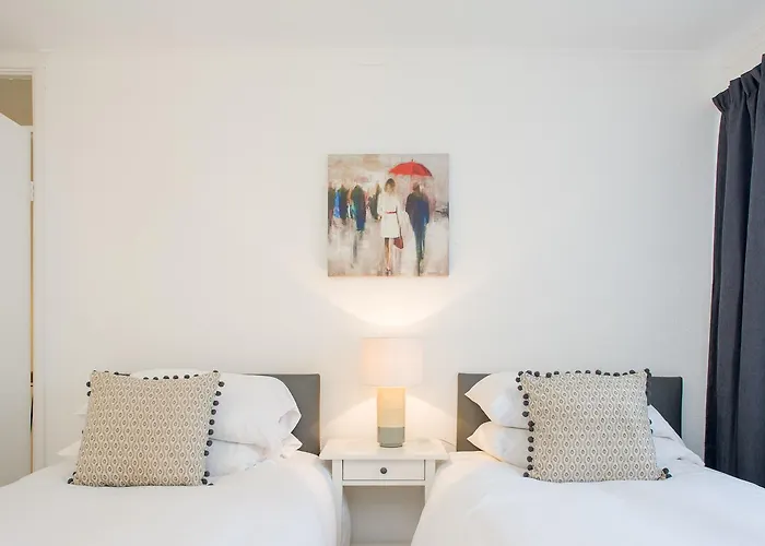 Mycityhaven - The Chippings - Village Life In The *