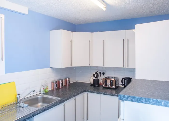 Mycityhaven - The Chippings - Village Life In The