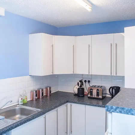 Mycityhaven - The Chippings - Village Life In The