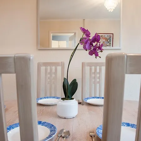 Mycityhaven - The Chippings - Village Life In The *