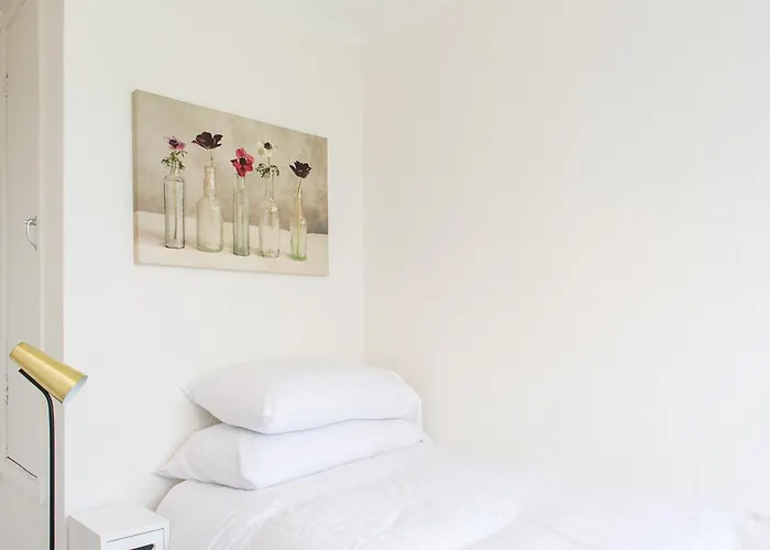 Mycityhaven - The Chippings - Village Life In The *