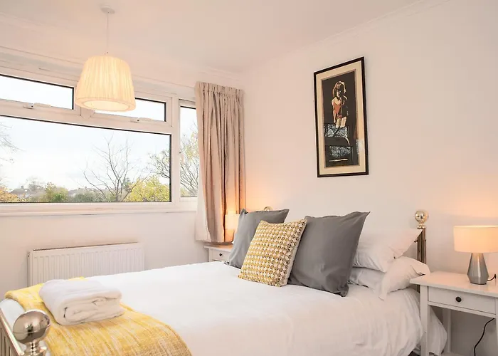 Prázdninový dům Mycityhaven - The Chippings - Village Life In The