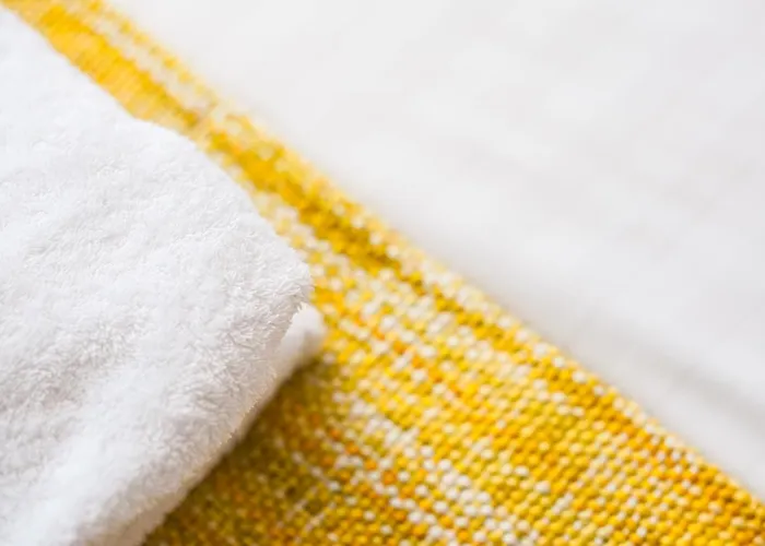 Mycityhaven - The Chippings - Village Life In The * Bristol